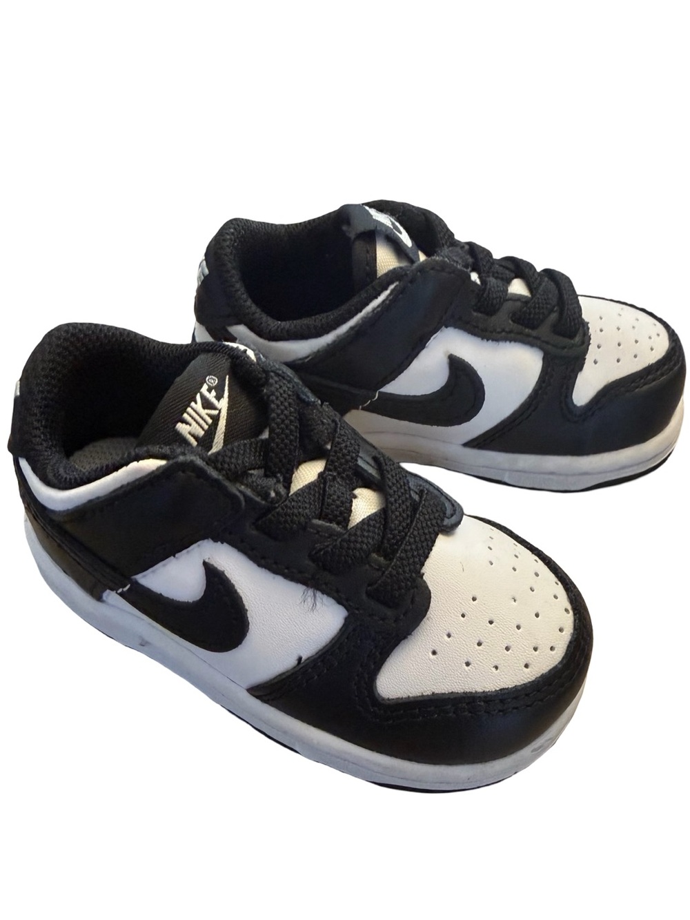 Nike Kids Black and White Panda Low-Top Dunks Sneakers 5c